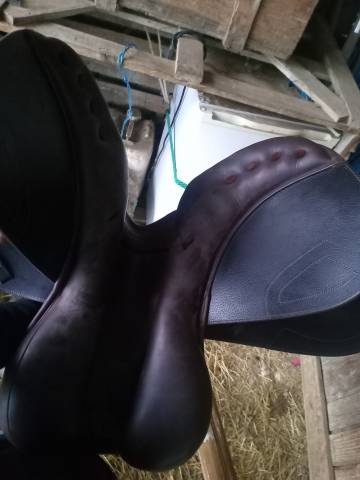 Selle Chamonix premiere equine cuir neuve 17 
