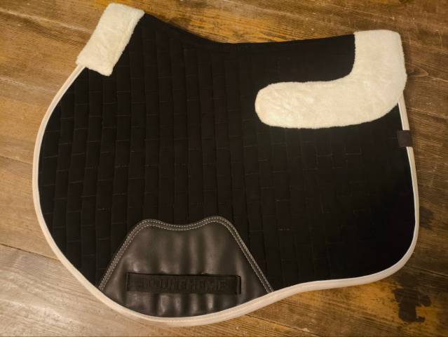 Tapis Équitheme noir 