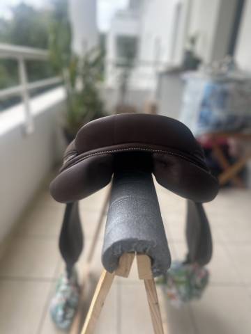 Selle forestier Seoul 18 4A Chataigne Veau / Grainé 