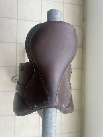 Selle forestier Seoul 18 4A Chataigne Veau / Grainé 