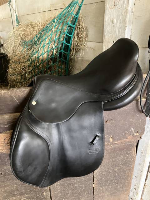 Selle d’obstacle CWD SE02