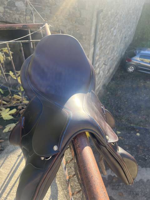 selle chiberta devoucoux 17,5