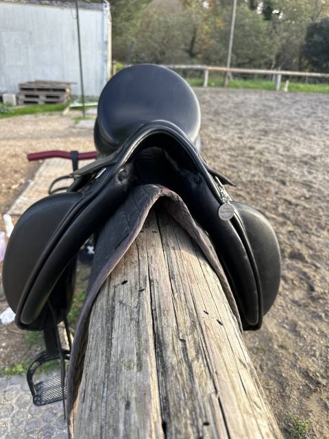 Selle de dressage prestige italy 17”