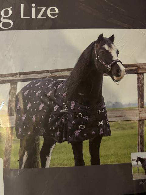 Couverture imperméable 100g