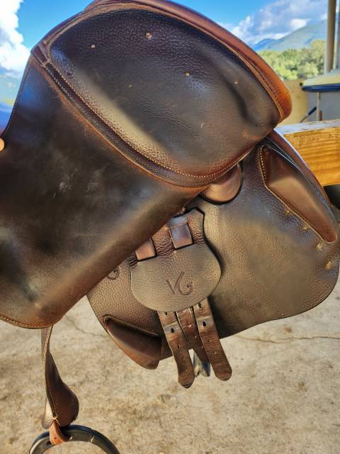 Selle mixte 17 pouces Vincent Gaffet