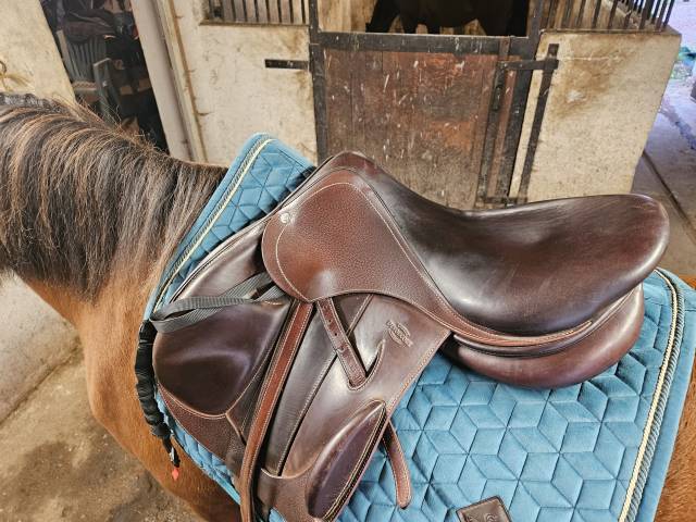 Selle Devoucoux Chiberta K 16.5 Havane