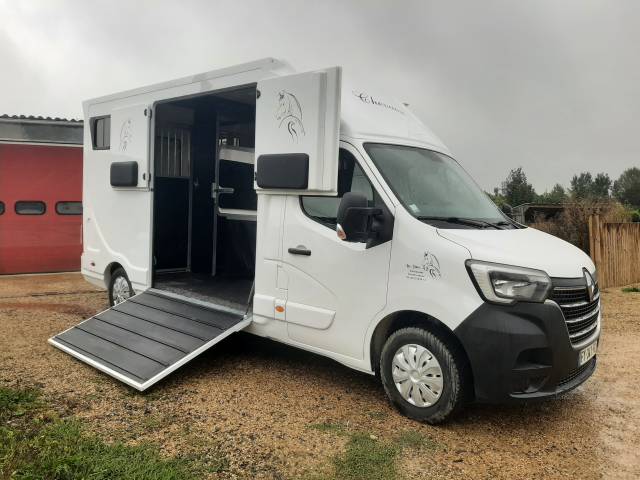 Renault master stall