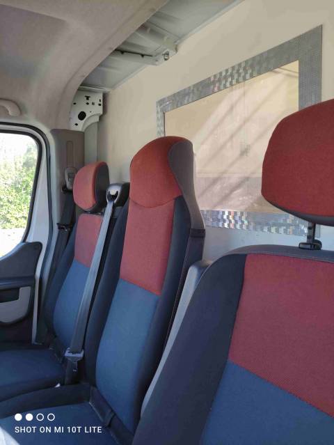 Vends renault master transport de chevaux 