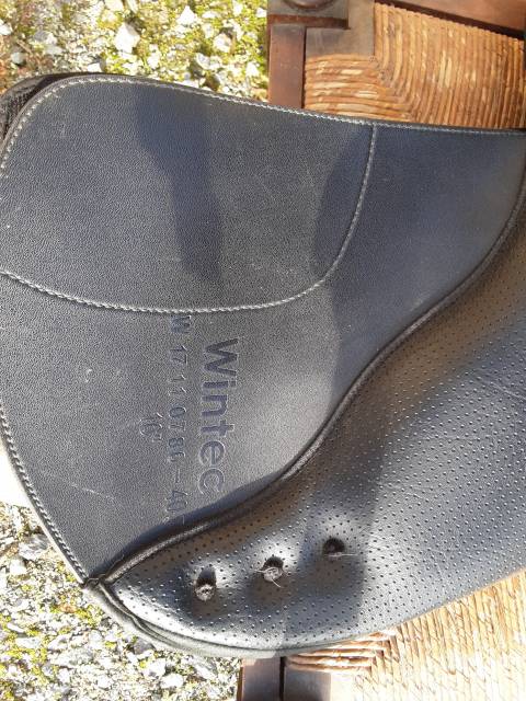 Selle Wintec pro jump 16 pouces