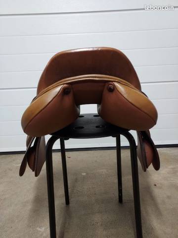 Selle Eric Thomas New Hybrid Jump 17,5