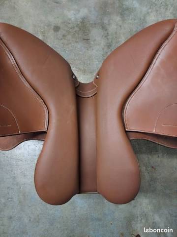 Selle Eric Thomas New Hybrid Jump 17,5