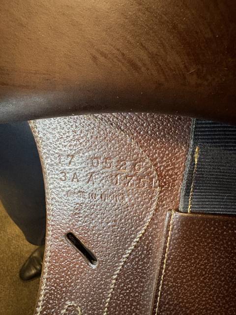 Selle Antarès Signature Mono 17,5" 3AA – excellent état