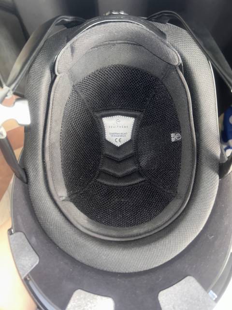 Casque équithème 58-60 quasi neuf 