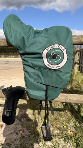 Selle dressage  Forestier modele Aachen