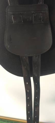Selle dressage Éric thomas synthétique 17,5 