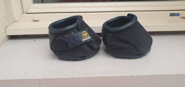 Chausson delta hoof boot