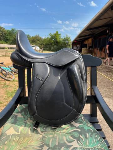 Selle dressage 