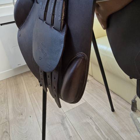 Selle d'équitation Terry's Sensor 17' mixte équipée