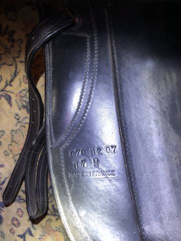Selle de dressage Fleur de Lys - 17 pouces