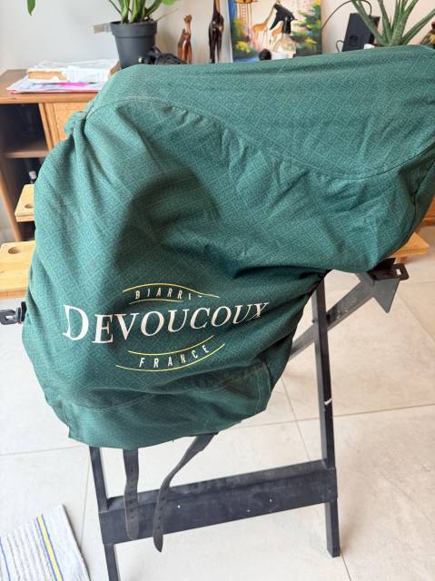 Selle de dressage devoucoux Harmonie S 17,5