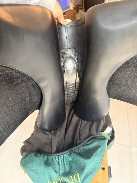 Selle de dressage devoucoux Harmonie S 17,5