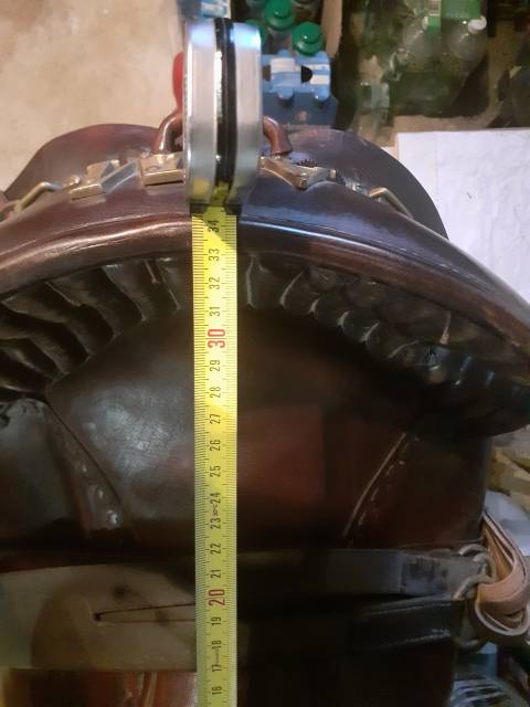 vends selle camarguaise