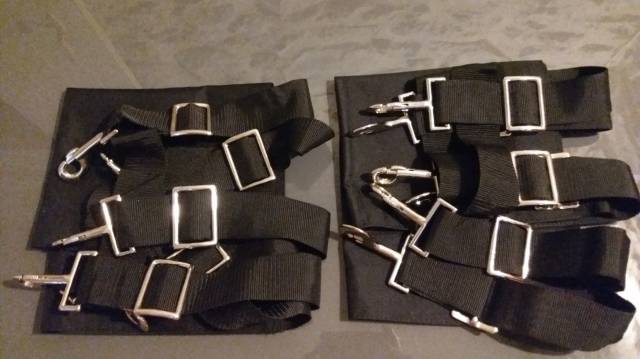 Neuf : A Saisir : Portes (bandeaux) de box en nylon 