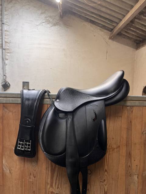 Selle chiberta k devoucoux noire