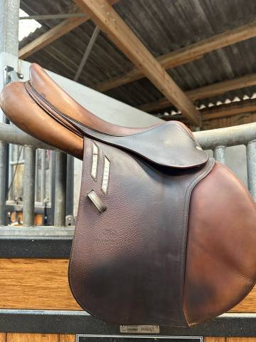 Selle devoucoux oméga 