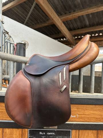 Selle devoucoux oméga 