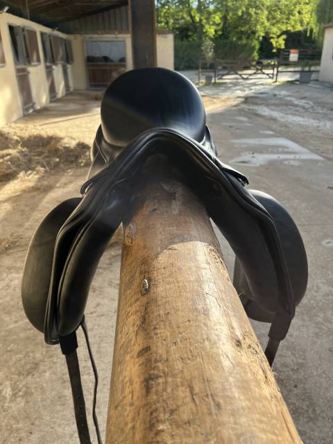 Selle dressage 