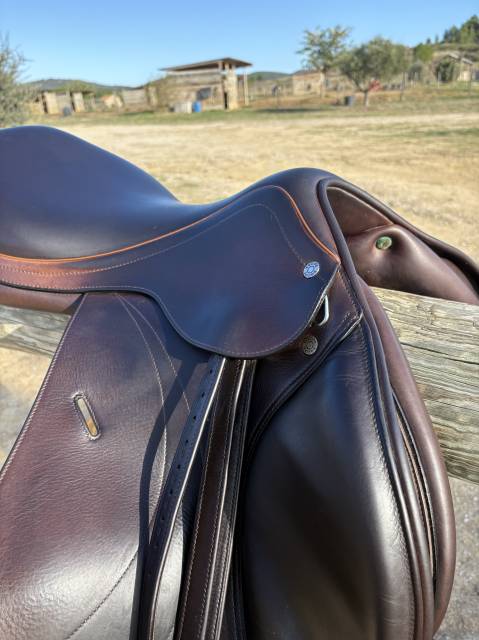 Selle d’obstacle Équipe Expression 17,5´´ 