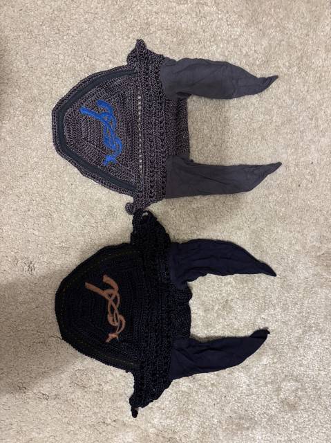 Bonnets Pénélope Store - très bon état 