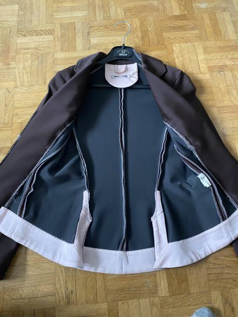 Veste de concours deserata