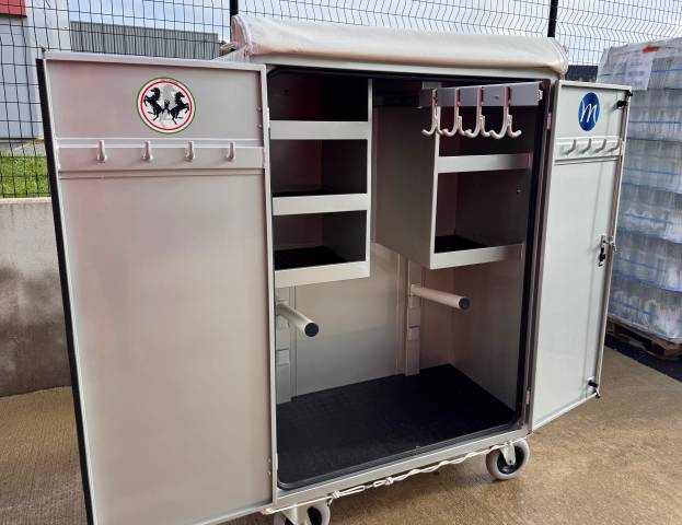 Malle d’équitation PAILLARD pour camion