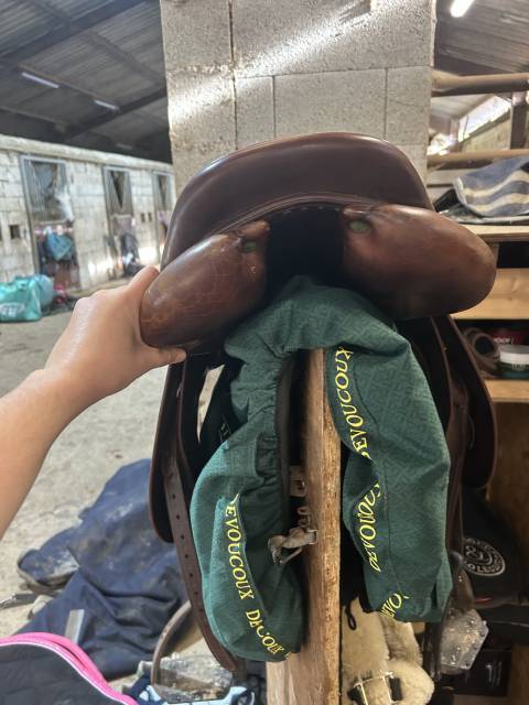 Selle Devoucoux 16,5