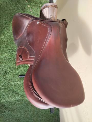 Selle Arion marron 18 pouces 