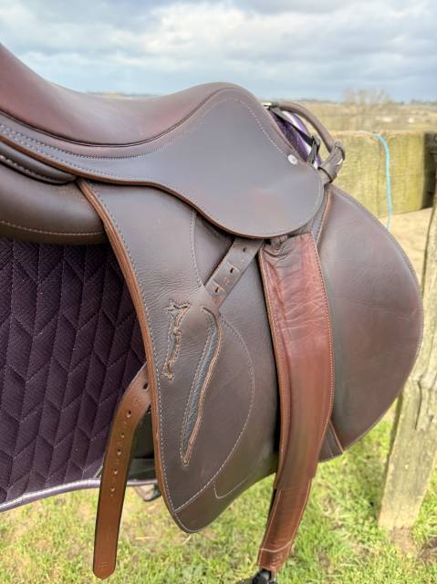 Magnifique selle mixte 