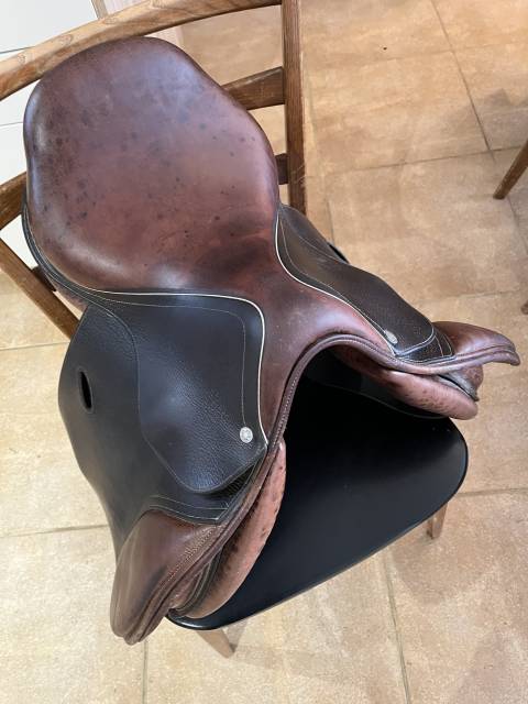 Selle Hervé Godignon 15,5"