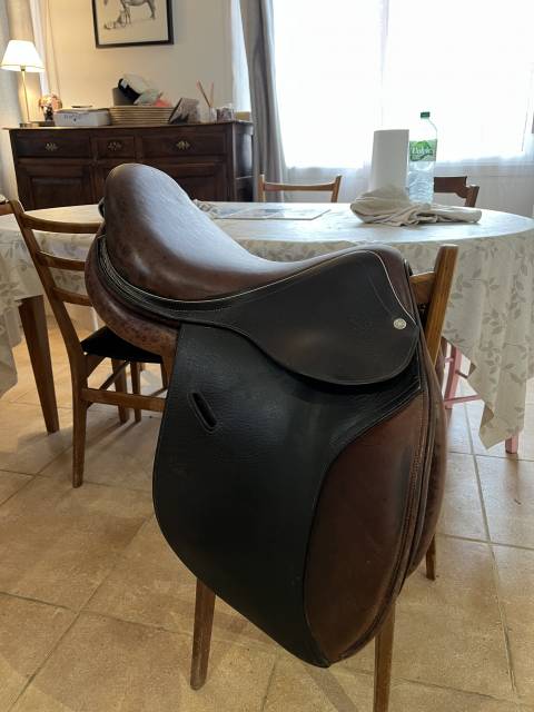 Selle Hervé Godignon 15,5"