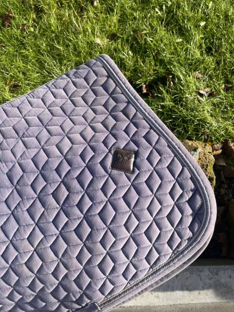 Tapis Kentucky violet CSO cheval