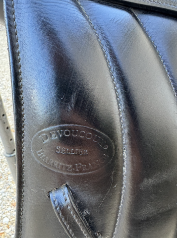 Selle de dressage Devoucoux Milady