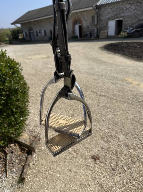 Selle de dressage Devoucoux Milady