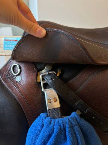 Selle Antarès classique excellent état 