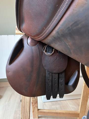 Selle Antarès classique excellent état 