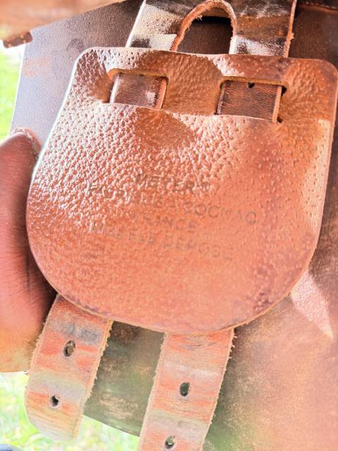 Selle meyer 2020 - semi creuse 17/4 veau 