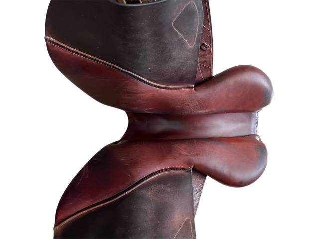 Selle CWD marron  année 2013 