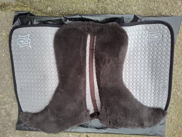 Tapis de selle Mattes neuf