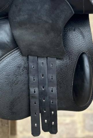 Selle CSO Prestige Versailles 18 pouces