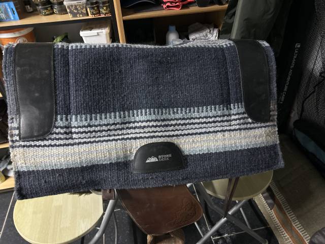 Selle western 16&rdquo;